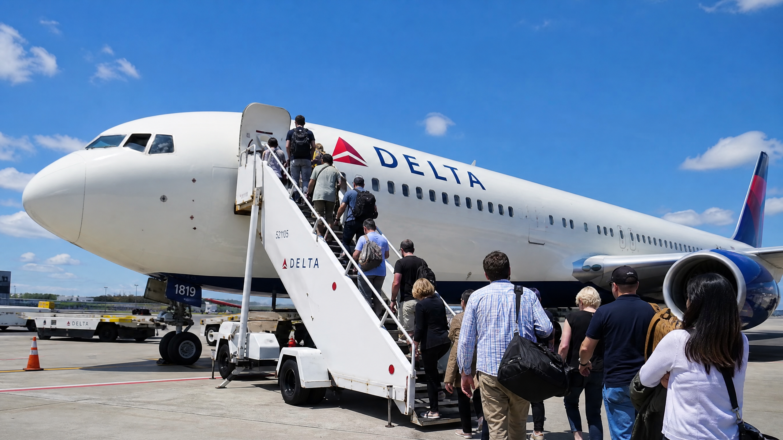 6 Essential Insights Into Commercial Aircraft Hydraulic Systems Every Aviation Enthusiast Needs